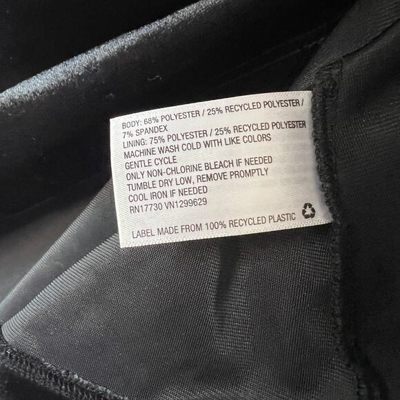 Knox Rose Women's Black Elbow Sleeve V-Neck Velvet Blouse - Size Large - NWT - Picture 5 of 8